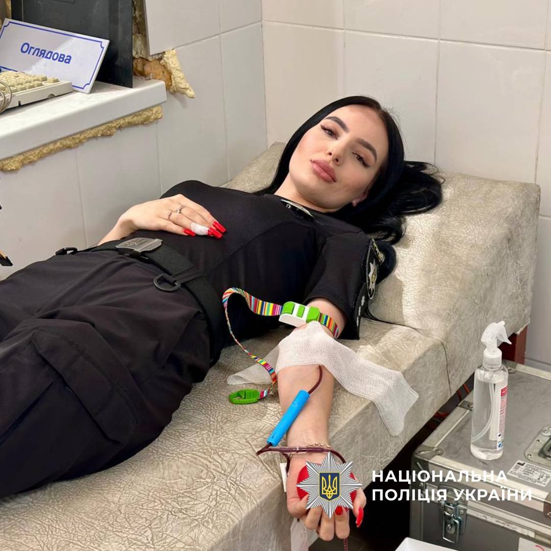 Здали кров заради життя поліцейські: Новини Харкова